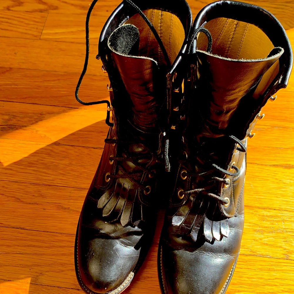All leather roper boots. Narrow